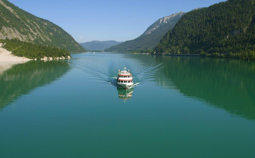 Waldvilla Am See Pertisau Exterior photo